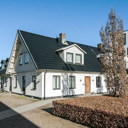 Bright Apartment In Park Environment Lund Extérieur photo